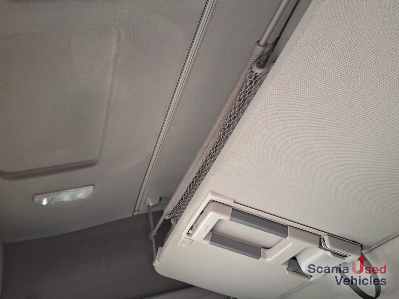 SCANIA R 450 A4x2EB Lowliner TUV NEU !! - Cabeza tractora: foto 4 SCANIA R 450 A4x2EB Lowliner TUV NEU !! - Cabeza tractora: foto 4