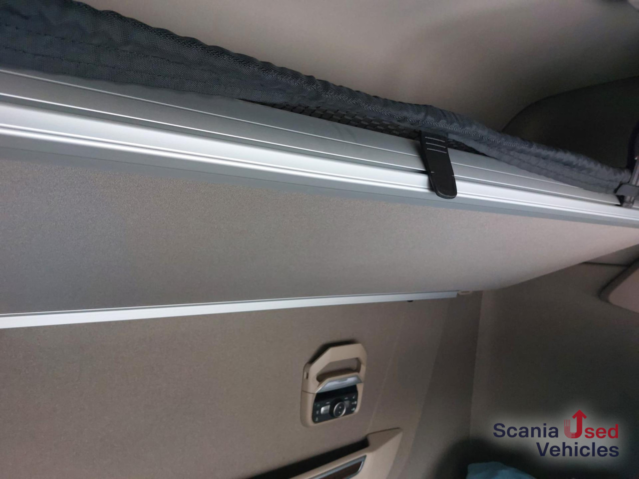 DAF XG 530 FAN 6x2-4 PALFINGER PK 22002-EH D - Camión caja abierta, Camión grúa: foto 4 DAF XG 530 FAN 6x2-4 PALFINGER PK 22002-EH D - Camión caja abierta, Camión grúa: foto 4