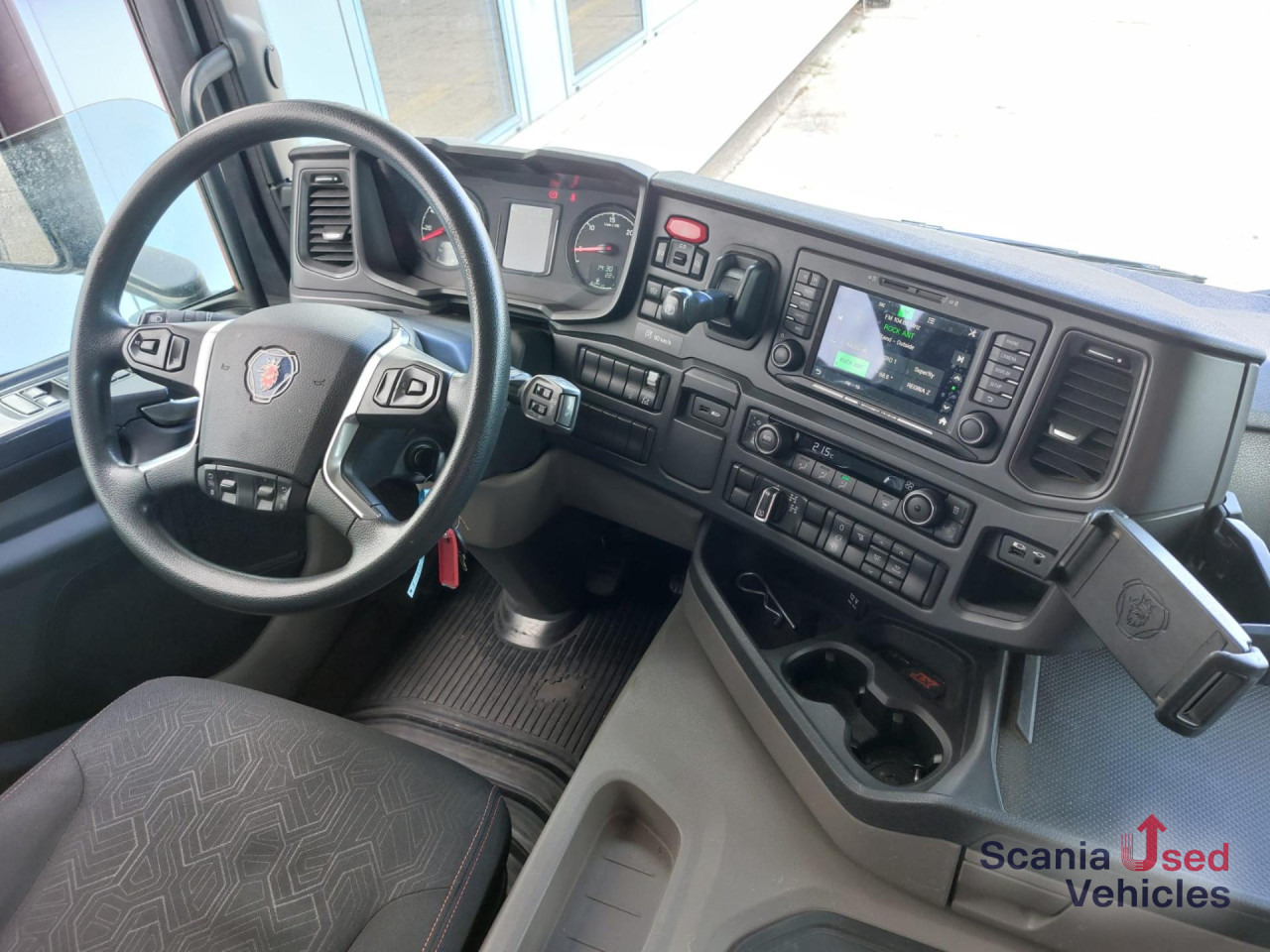 SCANIA G 410 B8x4HZ Dreiseitenkipper - Camión volquete: foto 3 SCANIA G 410 B8x4HZ Dreiseitenkipper - Camión volquete: foto 3