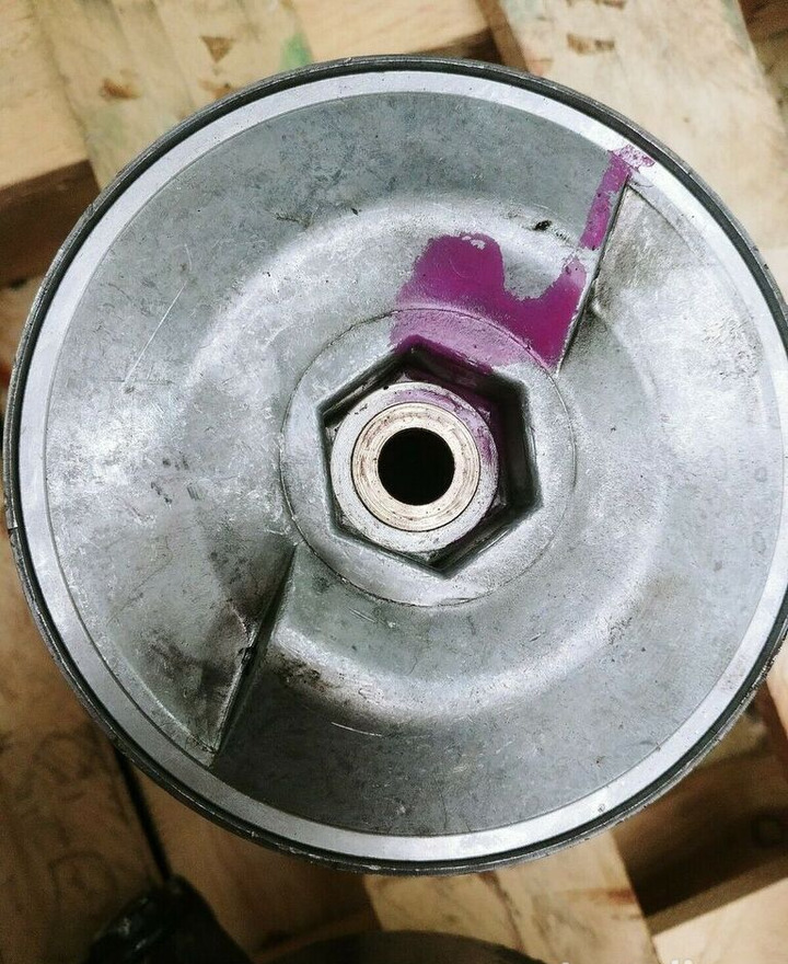 Scania OIL CENTRIFUGAL CLEANER, OIL SPINNER ASSEMBLY 1774447 2304242 - Filtro de aceite para Camión: foto 4 Scania OIL CENTRIFUGAL CLEANER, OIL SPINNER ASSEMBLY 1774447 2304242 - Filtro de aceite para Camión: foto 4