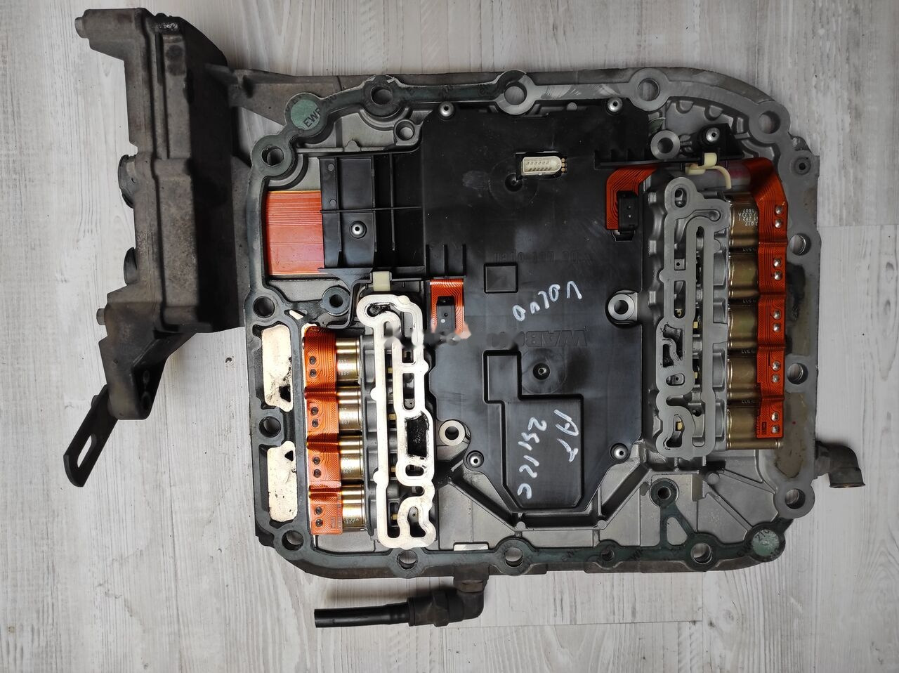 WABCO VOLVO / RENAULT truck - Unidad de control para Camión: foto 1 WABCO VOLVO / RENAULT truck - Unidad de control para Camión: foto 1