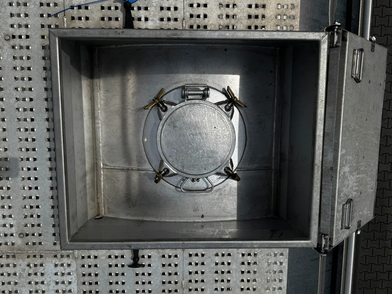 Semirremolque cisterna Indox 37.500L / 1-COMP /4-BAFFELS, ADR, L4BH, INOX, NL, APK/ADR till 10/2025, new SAF axles, ALCOA: foto 13 Semirremolque cisterna Indox 37.500L / 1-COMP /4-BAFFELS, ADR, L4BH, INOX, NL, APK/ADR till 10/2025, new SAF axles, ALCOA: foto 13