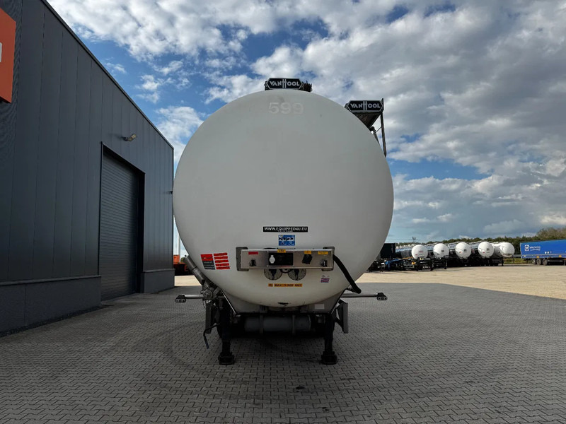 Van Hool FOOD / RVS chassis / empty weight 5.860kg / 29.500L / 1-COMP / 1 -BAFFLE / DISC / NL / APK - Semirremolque cisterna: foto 4 Van Hool FOOD / RVS chassis / empty weight 5.860kg / 29.500L / 1-COMP / 1 -BAFFLE / DISC / NL / APK - Semirremolque cisterna: foto 4
