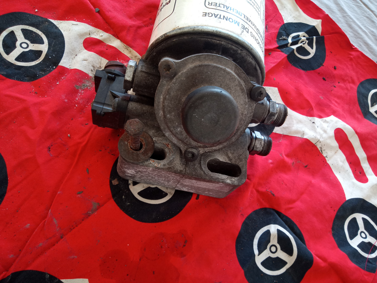 DAF XF106 - Filtro de combustible: foto 2 DAF XF106 - Filtro de combustible: foto 2