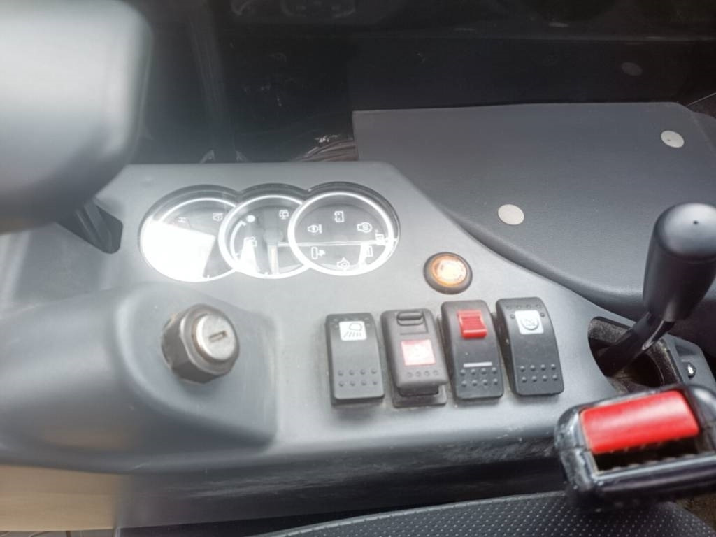 Excavadora de cadenas CATERPILLAR 303 ECR: foto 14 Excavadora de cadenas CATERPILLAR 303 ECR: foto 14