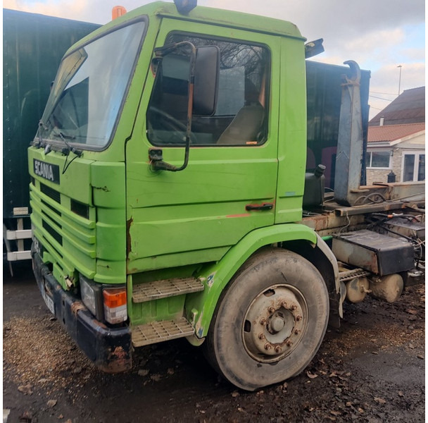 Scania 82-H - Camión portacontenedore/ Intercambiable: foto 3 Scania 82-H - Camión portacontenedore/ Intercambiable: foto 3