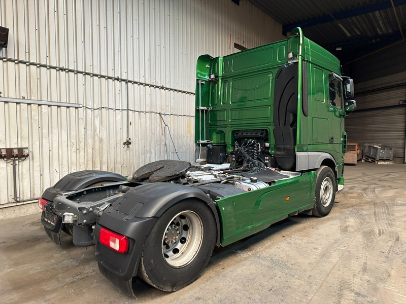 DAF XF 530 RETARDER - *378.000km* - PTO HYDR - 13L MOTOR - SC - FULL SPOILERS / SIDESKIRTS - BE TRUCK - Cabeza tractora: foto 4 DAF XF 530 RETARDER - *378.000km* - PTO HYDR - 13L MOTOR - SC - FULL SPOILERS / SIDESKIRTS - BE TRUCK - Cabeza tractora: foto 4