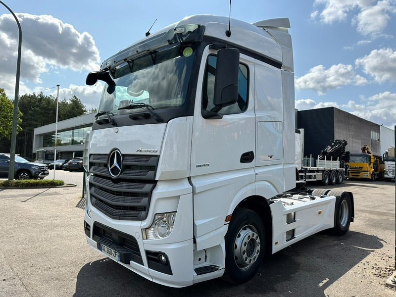Mercedes-Benz Actros 1845 RETARDER VOITH - *465.000km* - FULL SPOILERS / SIDESKIRTS - MP4 - FRIGO - A/C - EURO 6 - Cabeza tractora: foto 3 Mercedes-Benz Actros 1845 RETARDER VOITH - *465.000km* - FULL SPOILERS / SIDESKIRTS - MP4 - FRIGO - A/C - EURO 6 - Cabeza tractora: foto 3