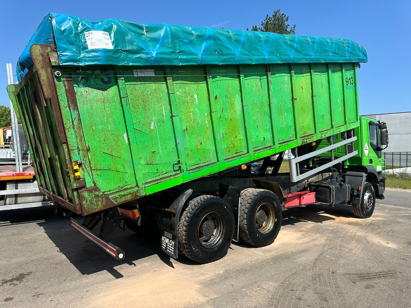 Iveco TRAKKER 310 6x4 STEEL TIPPER / KIPPER 35m³ - MANUAL ZF - BIG AXLES / HUB REDUCTION - STEEL SPRING / BLATT / LAMES - Camión volquete: foto 4 Iveco TRAKKER 310 6x4 STEEL TIPPER / KIPPER 35m³ - MANUAL ZF - BIG AXLES / HUB REDUCTION - STEEL SPRING / BLATT / LAMES - Camión volquete: foto 4