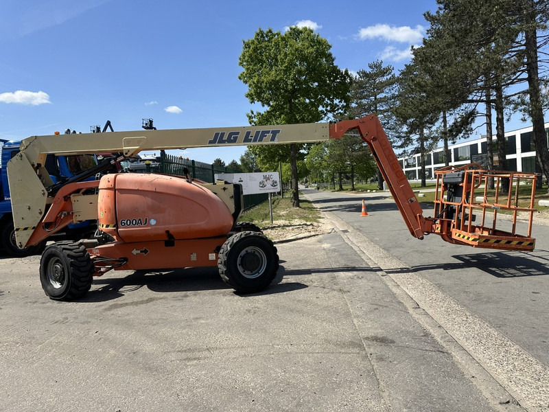 JLG 600AJ 4x4x4 - 20m - 230kg - DIESEL - BELGISCHE MACHINE - Plataforma elevadora: foto 5 JLG 600AJ 4x4x4 - 20m - 230kg - DIESEL - BELGISCHE MACHINE - Plataforma elevadora: foto 5