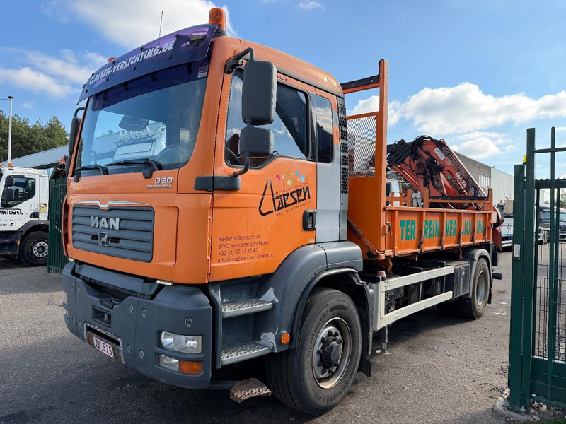 MAN TGA 18.310 4x4 Hydro-drive 2-SEITEN KIPPER + KRAN ATLAS 165 (4x) + RADIO - BE truck - Camión volquete, Camión grúa: foto 3 MAN TGA 18.310 4x4 Hydro-drive 2-SEITEN KIPPER + KRAN ATLAS 165 (4x) + RADIO - BE truck - Camión volquete, Camión grúa: foto 3