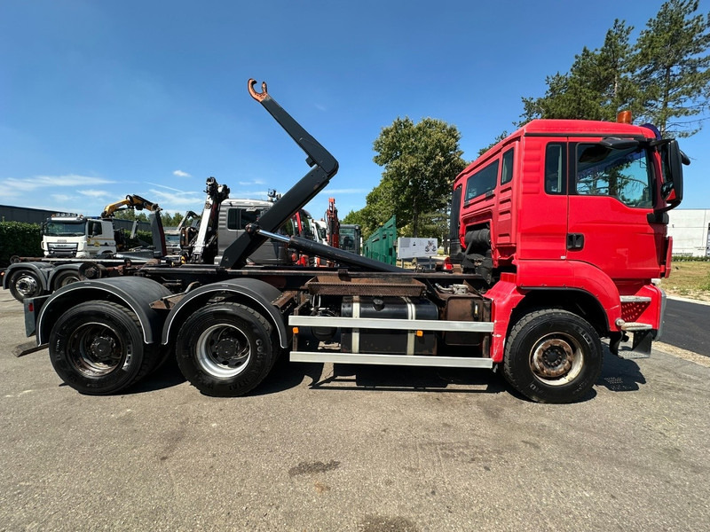 MAN TGA 26.400 BB HOOKLIFT AJK 20T - 5180mm - RETARDER - WB 3m60 - AS TRONIC AUTOMATIC - STEEL SPRING / BLATT - BIG AXLES / AP ACHSEN - Camión multibasculante: foto 4 MAN TGA 26.400 BB HOOKLIFT AJK 20T - 5180mm - RETARDER - WB 3m60 - AS TRONIC AUTOMATIC - STEEL SPRING / BLATT - BIG AXLES / AP ACHSEN - Camión multibasculante: foto 4