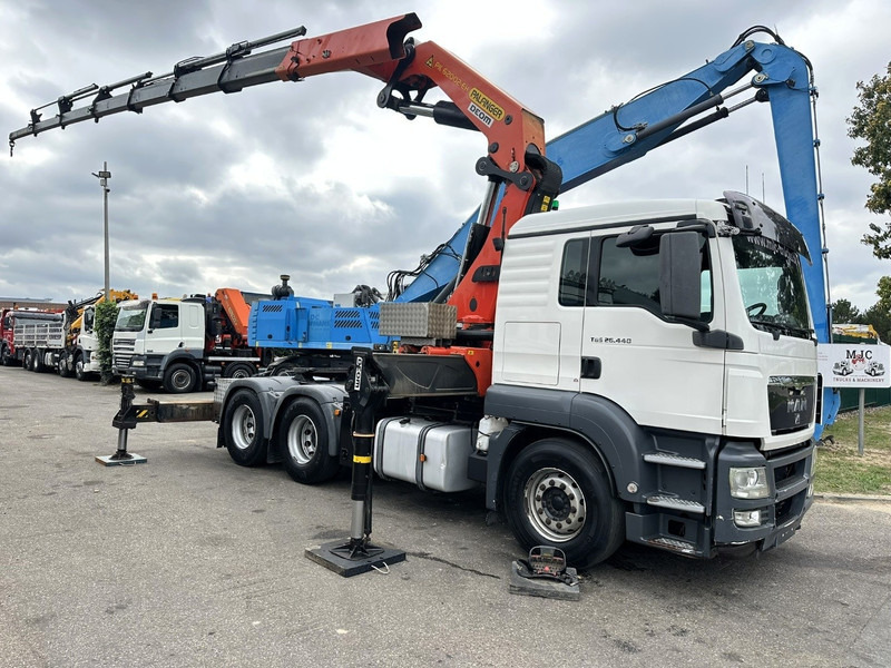 MAN TGS 26.440 6X4 + (22m) CRANE PALFINGER PK62002 E 6x H + 1ME - RETARDER - EURO 5 - BE TRUCK - Camión grúa: foto 1 MAN TGS 26.440 6X4 + (22m) CRANE PALFINGER PK62002 E 6x H + 1ME - RETARDER - EURO 5 - BE TRUCK - Camión grúa: foto 1