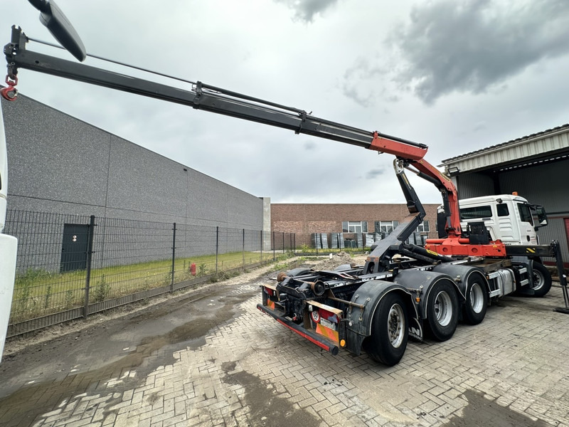 MAN TGS 35.400 8x4 TRIDEM HOOKLIFT T22 + CRANE PALFINGER PK 18001 EH + RADIO - EURO 5 - LIFT/STEERING AXLE - BE TRUCK - Camión multibasculante, Camión grúa: foto 5 MAN TGS 35.400 8x4 TRIDEM HOOKLIFT T22 + CRANE PALFINGER PK 18001 EH + RADIO - EURO 5 - LIFT/STEERING AXLE - BE TRUCK - Camión multibasculante, Camión grúa: foto 5