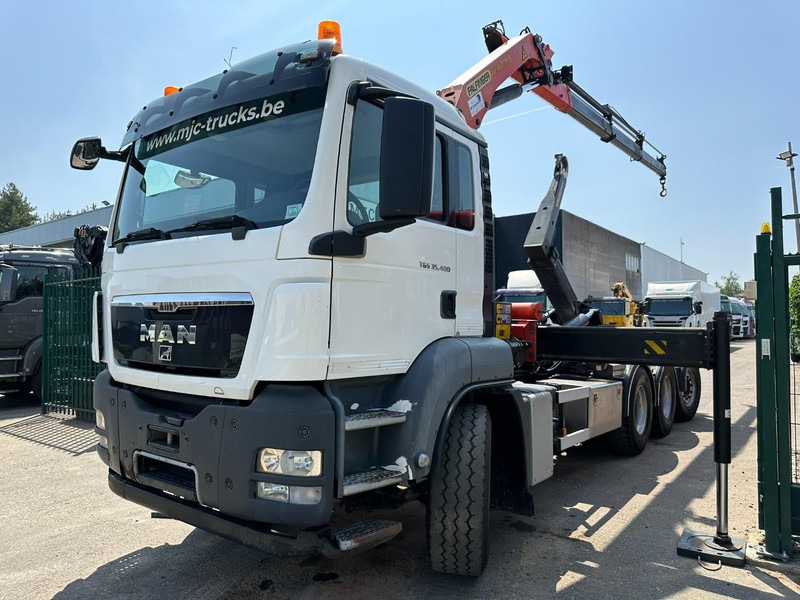 MAN TGS 35.400 8x4 TRIDEM HOOKLIFT T22 + CRANE PALFINGER PK 18001 EH + RADIO - EURO 5 - LIFT/STEERING AXLE - BE TRUCK - Camión multibasculante, Camión grúa: foto 2 MAN TGS 35.400 8x4 TRIDEM HOOKLIFT T22 + CRANE PALFINGER PK 18001 EH + RADIO - EURO 5 - LIFT/STEERING AXLE - BE TRUCK - Camión multibasculante, Camión grúa: foto 2
