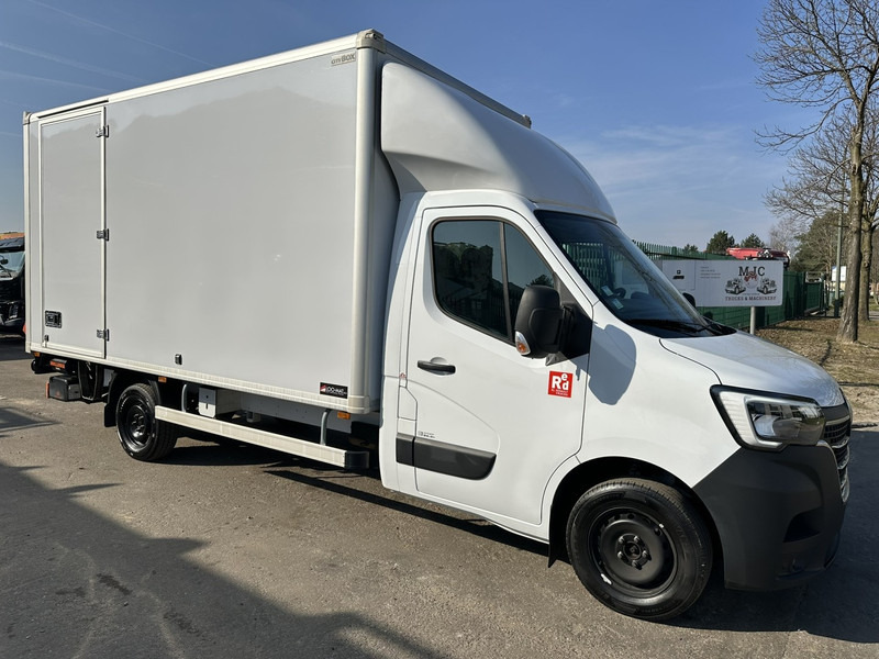 Renault MASTER 2.3 - 163HP - RED EDITION BAKWAGEN + LAADKLEP - 4m30 x 2m20 x 2m20 - CAMERA - NAVI - PACK COMFORT - BELG - Furgoneta caja cerrada: foto 1 Renault MASTER 2.3 - 163HP - RED EDITION BAKWAGEN + LAADKLEP - 4m30 x 2m20 x 2m20 - CAMERA - NAVI - PACK COMFORT - BELG - Furgoneta caja cerrada: foto 1