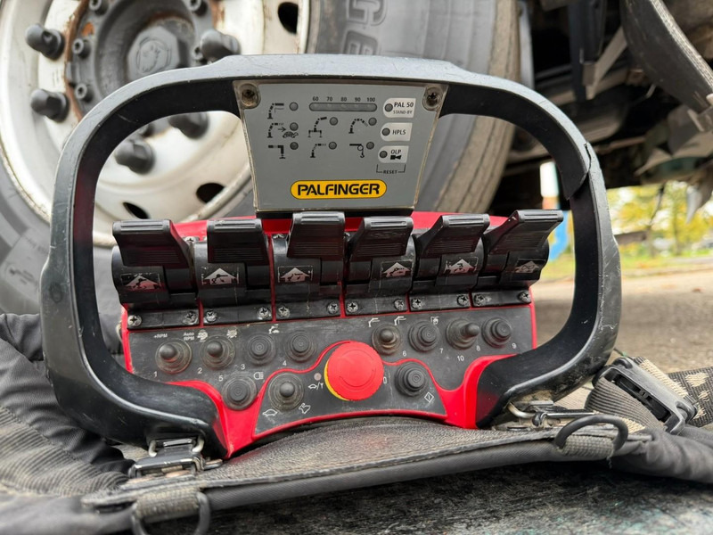 Camión multibasculante, Camión grúa Scania P400 6x4 HOOKLIFT + CRANE PALFINGER PK9001 EH - RETARDER - 5/6F + ROTATOR + RADIO - WB 3m90 - EURO 5 - HUB REDUCTION / SPRING - BE TRUCK: foto 9 Camión multibasculante, Camión grúa Scania P400 6x4 HOOKLIFT + CRANE PALFINGER PK9001 EH - RETARDER - 5/6F + ROTATOR + RADIO - WB 3m90 - EURO 5 - HUB REDUCTION / SPRING - BE TRUCK: foto 9