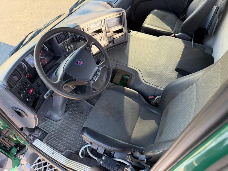 Camión multibasculante, Camión grúa Scania P400 6x4 HOOKLIFT + CRANE PALFINGER PK9001 EH - RETARDER - 5/6F + ROTATOR + RADIO - WB 3m90 - EURO 5 - HUB REDUCTION / SPRING - BE TRUCK: foto 11 Camión multibasculante, Camión grúa Scania P400 6x4 HOOKLIFT + CRANE PALFINGER PK9001 EH - RETARDER - 5/6F + ROTATOR + RADIO - WB 3m90 - EURO 5 - HUB REDUCTION / SPRING - BE TRUCK: foto 11