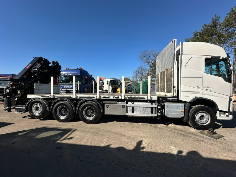 Volvo FH 420 8x4 TRIDEM + KRAAN HIAB 408 E-8 HIPRO + WINCH - 63.000km ONLY - CREWCAB 4 SEATER - PLATFORM 7m - TOP CONDITION - Camión grúa: foto 5 Volvo FH 420 8x4 TRIDEM + KRAAN HIAB 408 E-8 HIPRO + WINCH - 63.000km ONLY - CREWCAB 4 SEATER - PLATFORM 7m - TOP CONDITION - Camión grúa: foto 5
