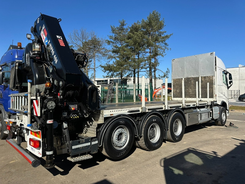 Volvo FH 420 8x4 TRIDEM + KRAAN HIAB 408 E-8 HIPRO + WINCH - 63.000km ONLY - CREWCAB 4 SEATER - PLATFORM 7m - TOP CONDITION - Camión grúa: foto 4 Volvo FH 420 8x4 TRIDEM + KRAAN HIAB 408 E-8 HIPRO + WINCH - 63.000km ONLY - CREWCAB 4 SEATER - PLATFORM 7m - TOP CONDITION - Camión grúa: foto 4