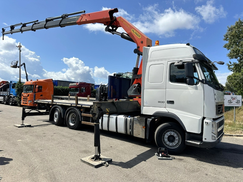 Volvo FH 500 6X2 + CRANE PALFINGER PK50002 E 6x - RETARDER - PLATFORM 6m20 - TWISTLOCKS 20' - 561.000km - EURO 5 - Camión grúa: foto 1 Volvo FH 500 6X2 + CRANE PALFINGER PK50002 E 6x - RETARDER - PLATFORM 6m20 - TWISTLOCKS 20' - 561.000km - EURO 5 - Camión grúa: foto 1