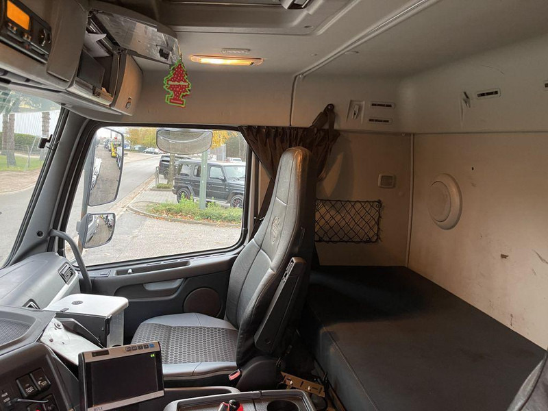 Camión multibasculante Volvo FMX 500 8x4 RETARDER - HAAKSYSTEEM / HOOKSYSTEM / ROLL-OFF / ABROLLKIPPER / GANCHO - 369.000km - HUB REDUCTION: foto 10 Camión multibasculante Volvo FMX 500 8x4 RETARDER - HAAKSYSTEEM / HOOKSYSTEM / ROLL-OFF / ABROLLKIPPER / GANCHO - 369.000km - HUB REDUCTION: foto 10