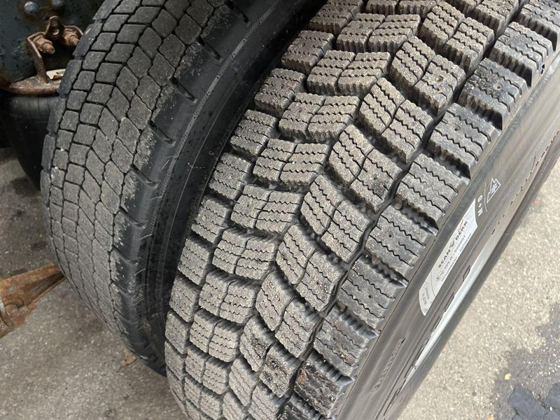 Camión multibasculante Volvo FMX 500 8x4 RETARDER - HAAKSYSTEEM / HOOKSYSTEM / ROLL-OFF / ABROLLKIPPER / GANCHO - 369.000km - HUB REDUCTION: foto 13 Camión multibasculante Volvo FMX 500 8x4 RETARDER - HAAKSYSTEEM / HOOKSYSTEM / ROLL-OFF / ABROLLKIPPER / GANCHO - 369.000km - HUB REDUCTION: foto 13