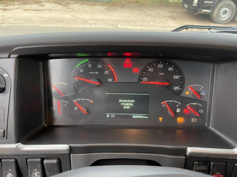 Camión multibasculante Volvo FMX 500 8x4 RETARDER - HAAKSYSTEEM / HOOKSYSTEM / ROLL-OFF / ABROLLKIPPER / GANCHO - 369.000km - HUB REDUCTION: foto 9 Camión multibasculante Volvo FMX 500 8x4 RETARDER - HAAKSYSTEEM / HOOKSYSTEM / ROLL-OFF / ABROLLKIPPER / GANCHO - 369.000km - HUB REDUCTION: foto 9