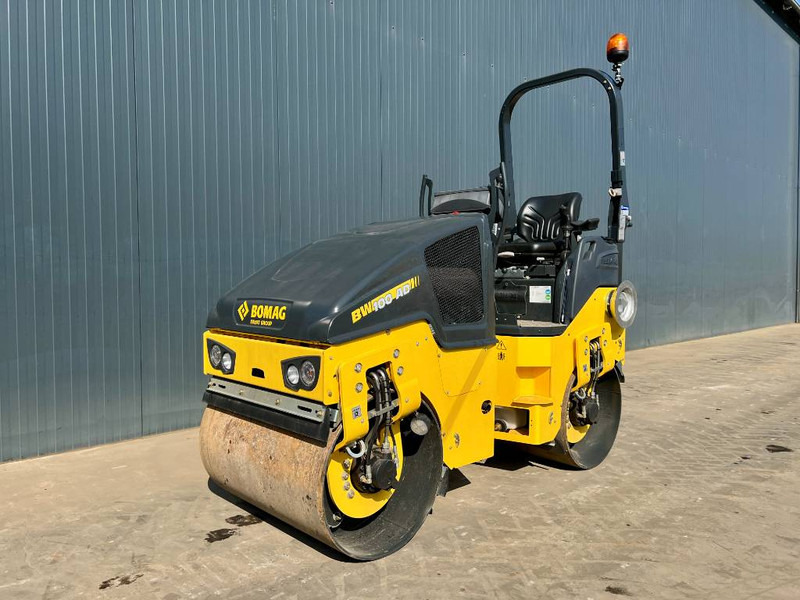 Bomag BW 100 AD-5 - Rodillo: foto 1 Bomag BW 100 AD-5 - Rodillo: foto 1