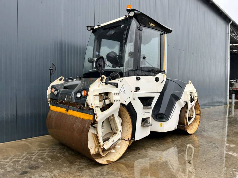 Rodillo Bomag BW151AD-5: foto 1