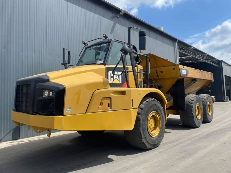 Cat 735 | 735B - Dúmper articulado: foto 1 Cat 735 | 735B - Dúmper articulado: foto 1