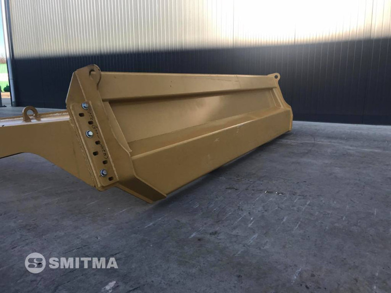 Cat 735C - Trampilla elevadora para Maquinaria de construcción: foto 2 Cat 735C - Trampilla elevadora para Maquinaria de construcción: foto 2