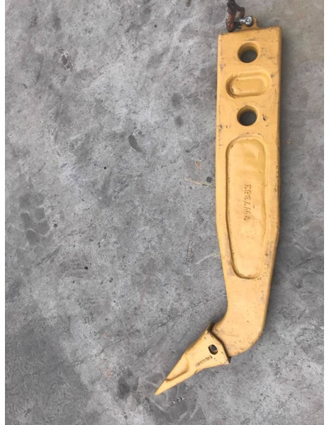 Komatsu D61 Shank - Implemento para Maquinaria de construcción: foto 5 Komatsu D61 Shank - Implemento para Maquinaria de construcción: foto 5