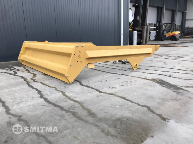 Volvo A25F - Trampilla elevadora para Maquinaria de construcción: foto 4 Volvo A25F - Trampilla elevadora para Maquinaria de construcción: foto 4
