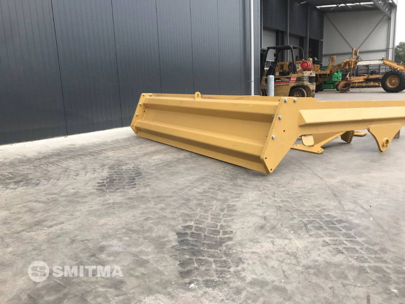 Volvo A30D - Trampilla elevadora para Maquinaria de construcción: foto 3 Volvo A30D - Trampilla elevadora para Maquinaria de construcción: foto 3