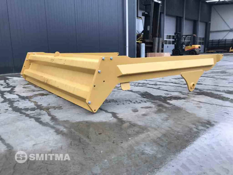 Volvo A35E - Trampilla elevadora para Maquinaria de construcción: foto 4 Volvo A35E - Trampilla elevadora para Maquinaria de construcción: foto 4