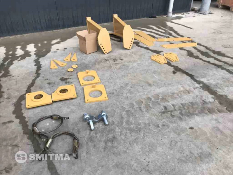 Volvo A35F - Trampilla elevadora para Maquinaria de construcción: foto 4 Volvo A35F - Trampilla elevadora para Maquinaria de construcción: foto 4