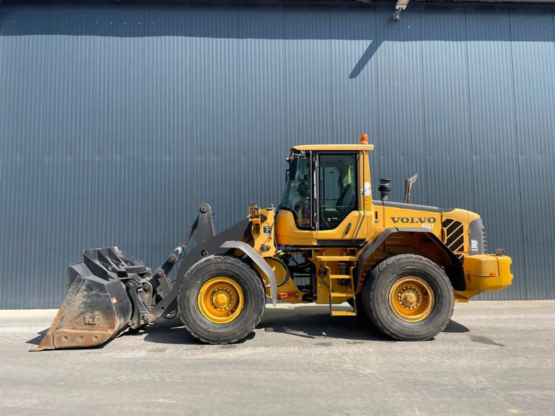 Volvo L90F - 3rd valve - Cargadora de ruedas: foto 5 Volvo L90F - 3rd valve - Cargadora de ruedas: foto 5