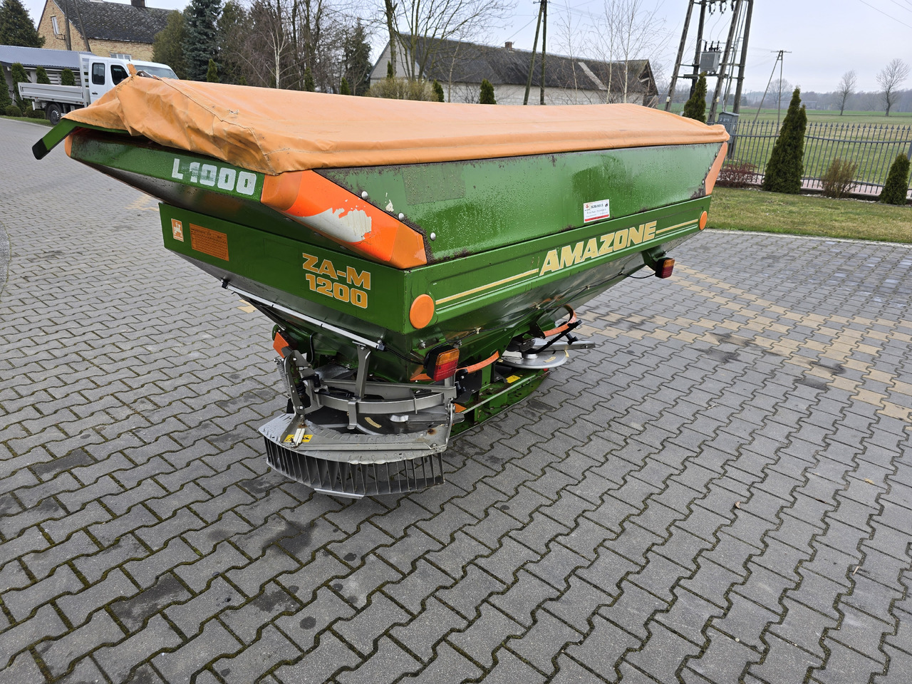 AMZONE ZA-M Novix ZA-M 1200 + nadstawka 1000 L - Esparcidor de fertilizantes: foto 5 AMZONE ZA-M Novix ZA-M 1200 + nadstawka 1000 L - Esparcidor de fertilizantes: foto 5