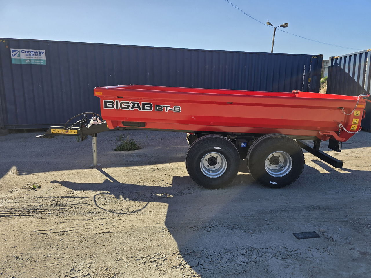 BIGAB BT-8 HARDOX - Remolque volquete agrícola: foto 1 BIGAB BT-8 HARDOX - Remolque volquete agrícola: foto 1