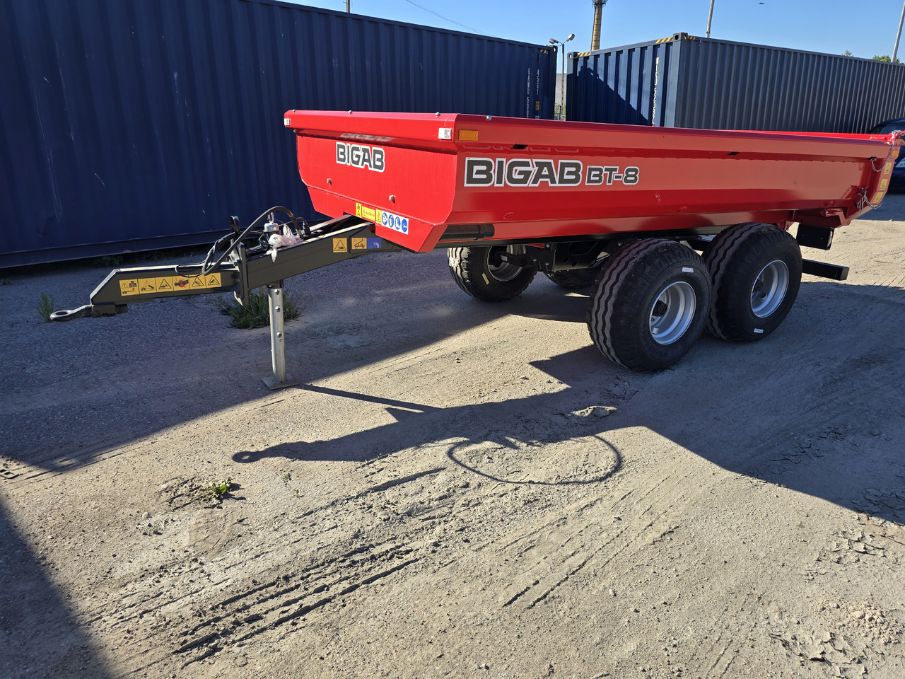 BIGAB BT-8 HARDOX - Remolque volquete agrícola: foto 3 BIGAB BT-8 HARDOX - Remolque volquete agrícola: foto 3