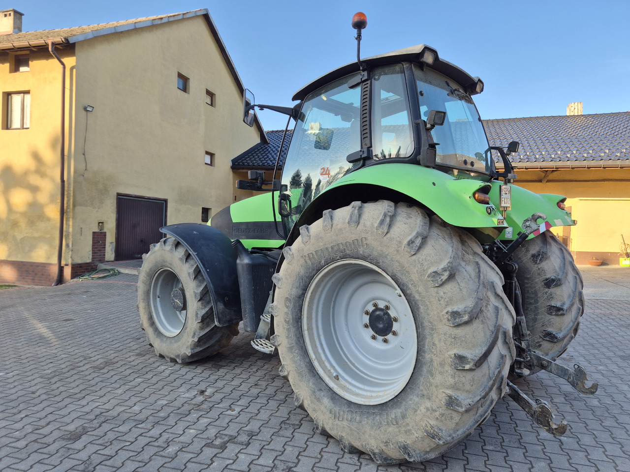 DEUTZ-FAHR Agrotron M650 - Tractor: foto 4 DEUTZ-FAHR Agrotron M650 - Tractor: foto 4