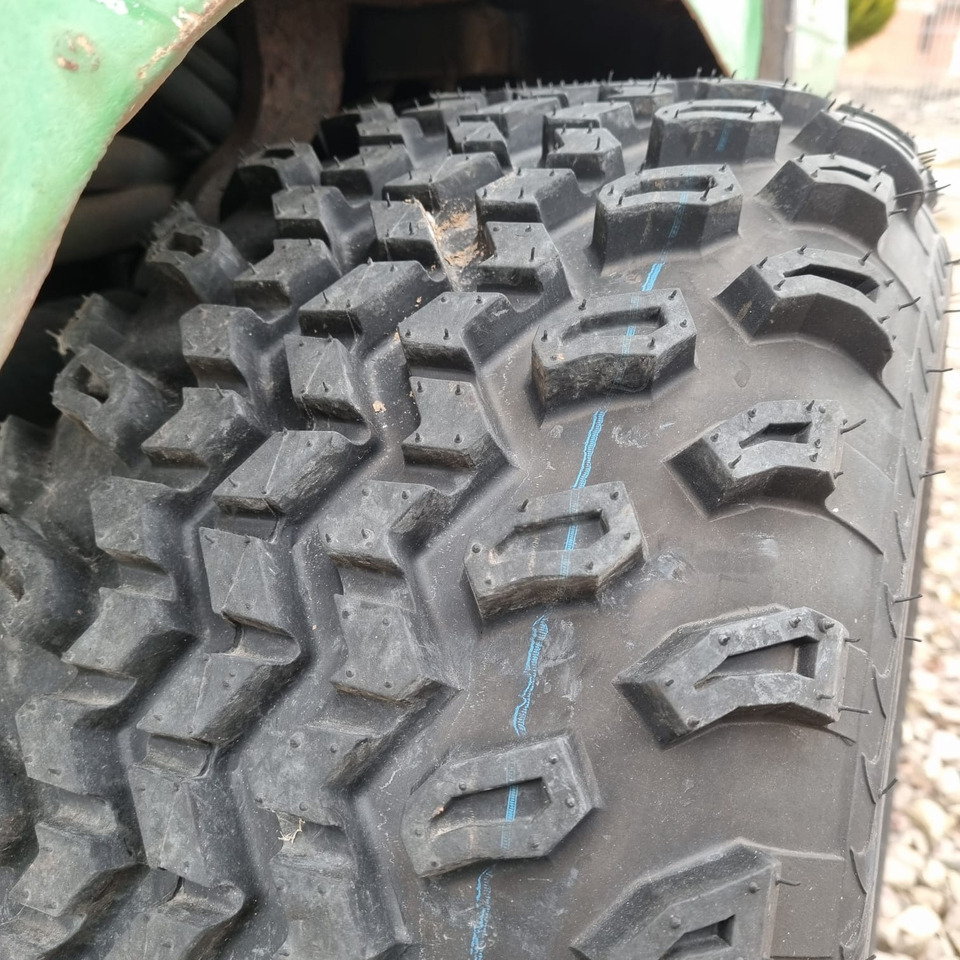 John Deere 1435 4WD Diesel - Tractor: foto 5 John Deere 1435 4WD Diesel - Tractor: foto 5