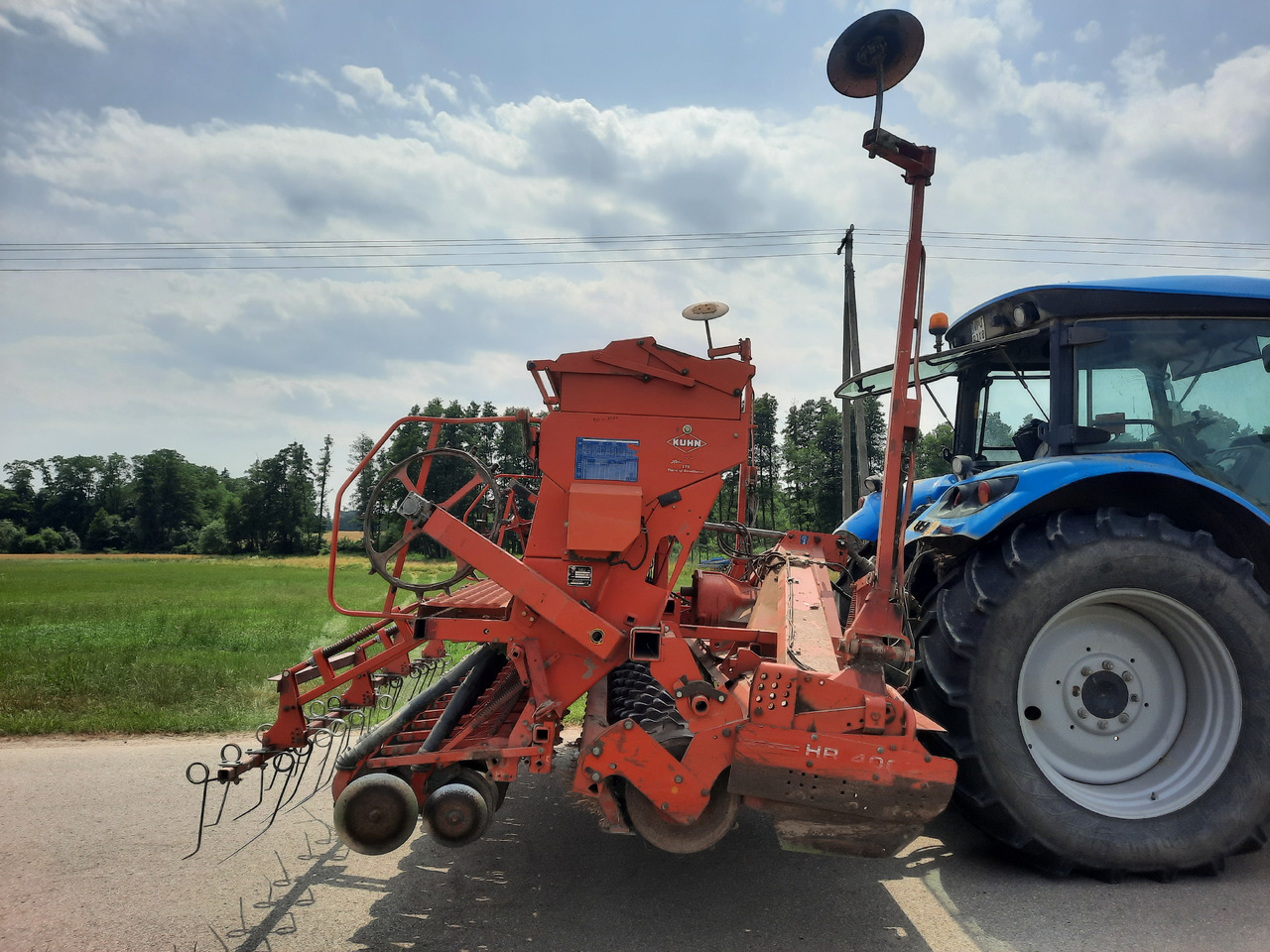 KUHN HR4003D INTEGRA 4000 - Combinado de siembra: foto 3 KUHN HR4003D INTEGRA 4000 - Combinado de siembra: foto 3