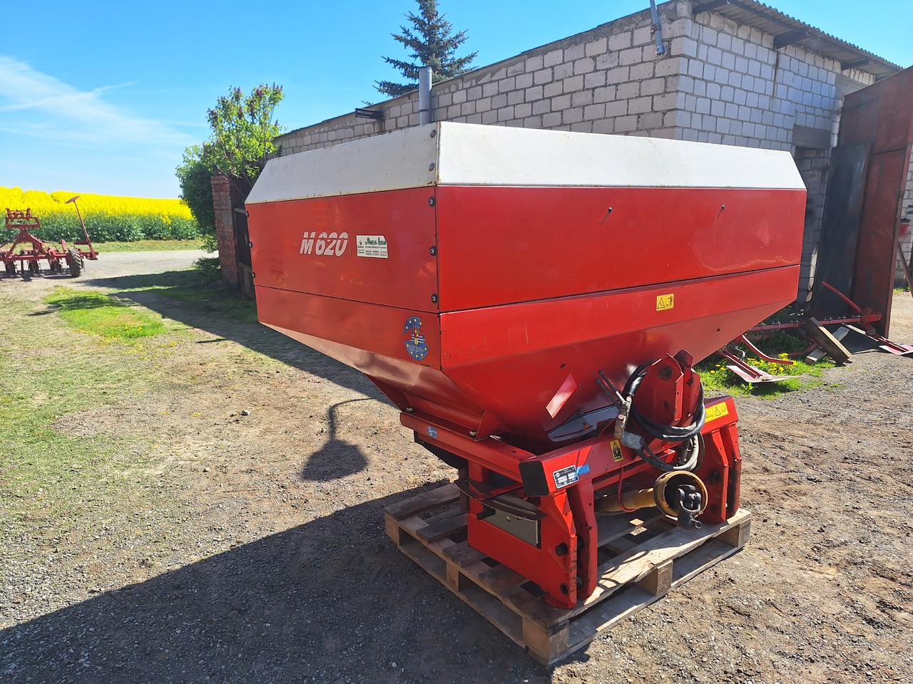 KUHN MDS935 - Esparcidor de fertilizantes: foto 4 KUHN MDS935 - Esparcidor de fertilizantes: foto 4