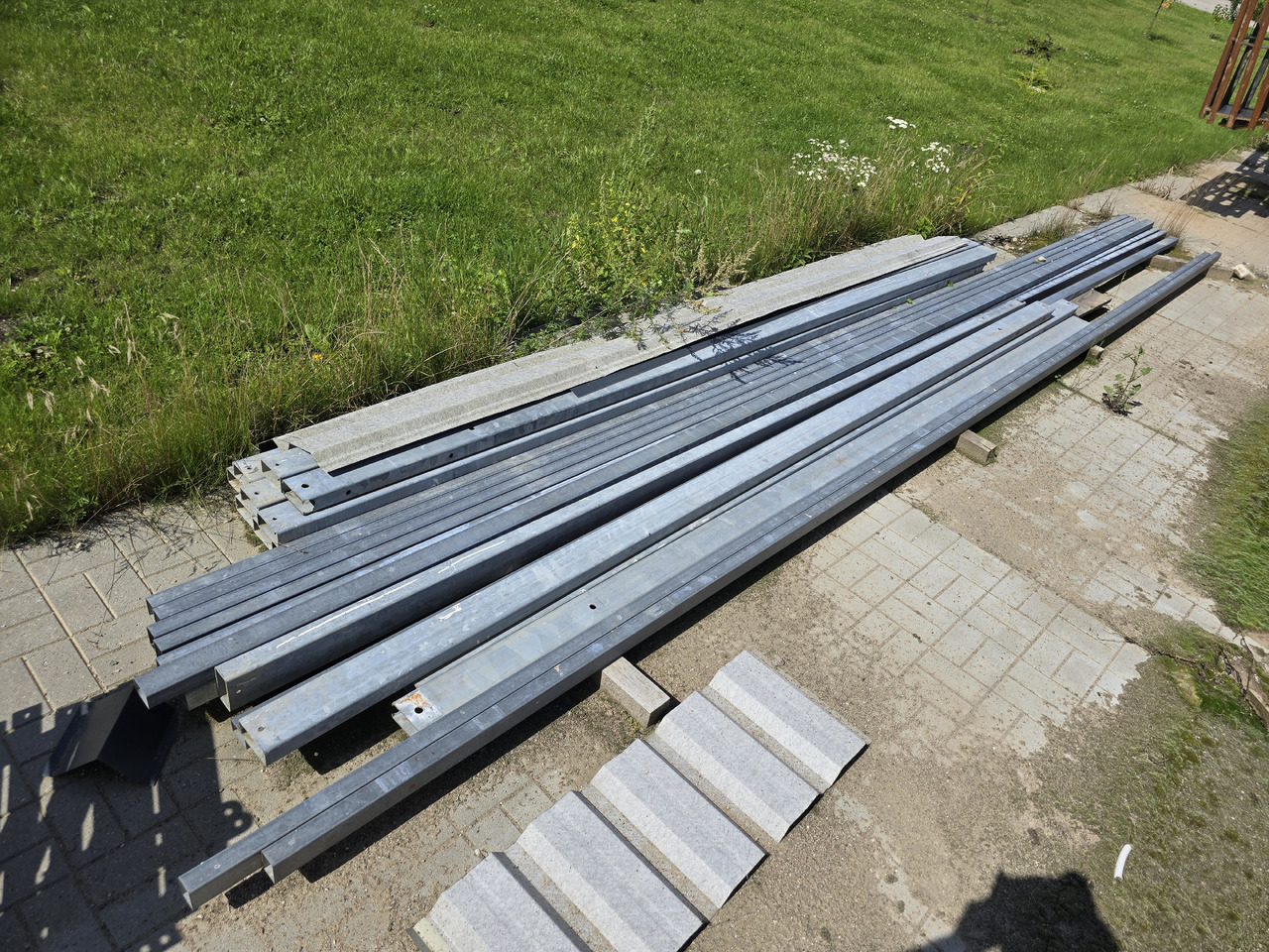 Konstrukcja hali / wiaty stalowej 8 m x 5 m (40 m2) ocynkowana NOWA - Equipo de construcción: foto 4 Konstrukcja hali / wiaty stalowej 8 m x 5 m (40 m2) ocynkowana NOWA - Equipo de construcción: foto 4