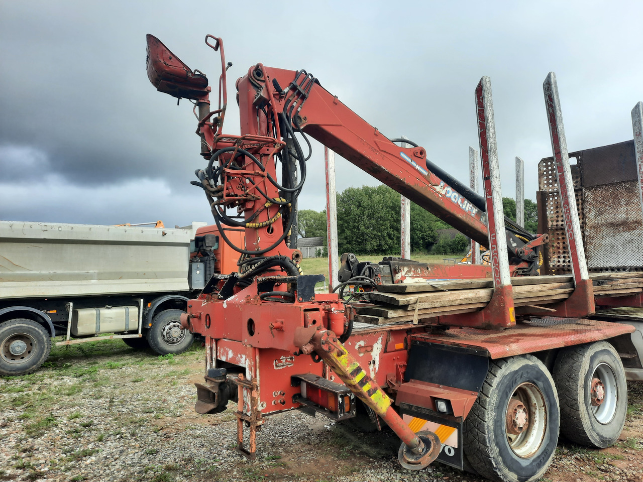 LOGLIFT F 105 S - Grúa para camión: foto 1 LOGLIFT F 105 S - Grúa para camión: foto 1