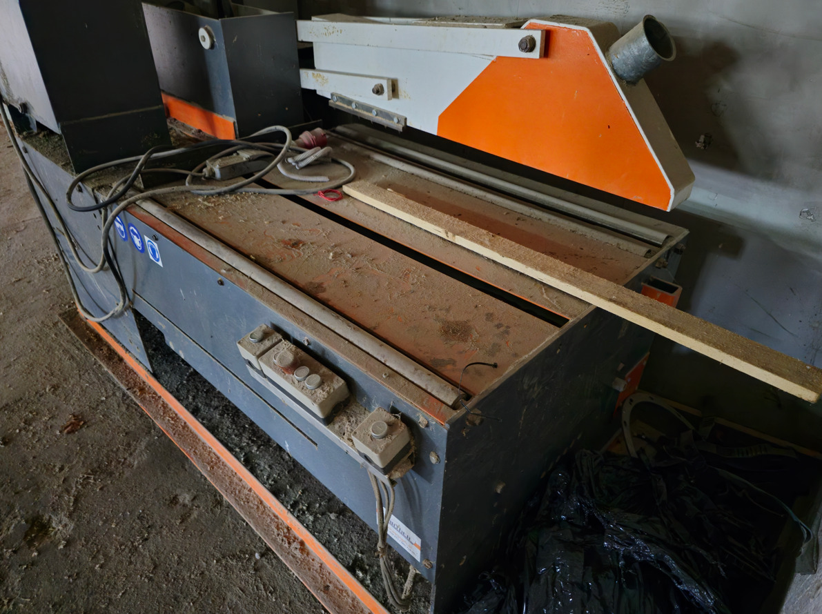 Partner Piła kapująca poprzeczna hydrauliczna - Máquina para madera: foto 5 Partner Piła kapująca poprzeczna hydrauliczna - Máquina para madera: foto 5