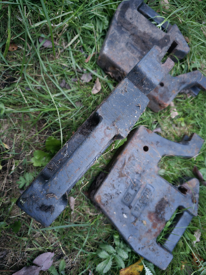 Obciążniki Kubota - Piezas de recambio: foto 4 Obciążniki Kubota - Piezas de recambio: foto 4