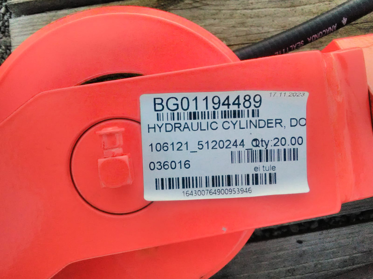SANDVIK BG01194489 - Cilindro hidráulico para Maquinaria de construcción: foto 3 SANDVIK BG01194489 - Cilindro hidráulico para Maquinaria de construcción: foto 3